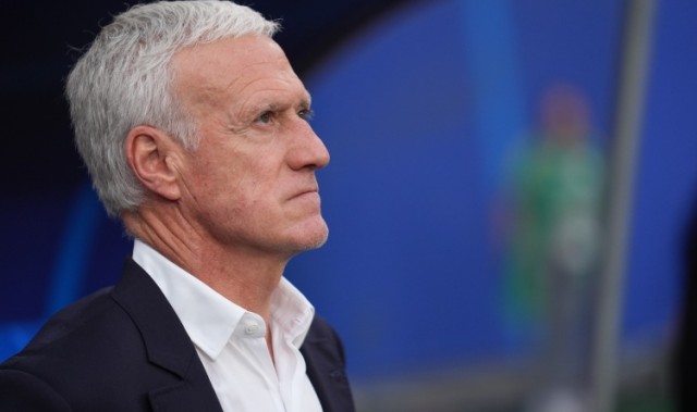 世界杯手机观看-不满强制补水时间，德尚：如果球队在进入状态，暂停就会破坏一切