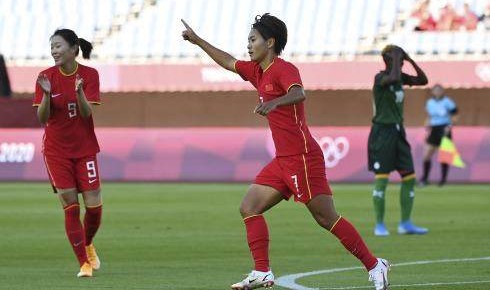 世界杯官方app-独木难支！王霜完美四喜难换3分 孱弱防线拉后腿