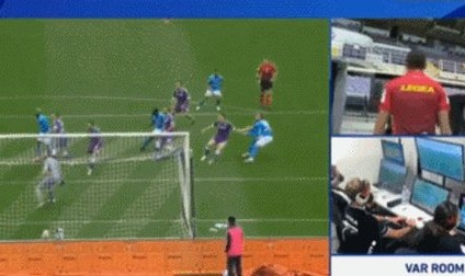 世界杯数据中心-【意甲】因西涅传射泽林斯基破门 那不勒斯2比0