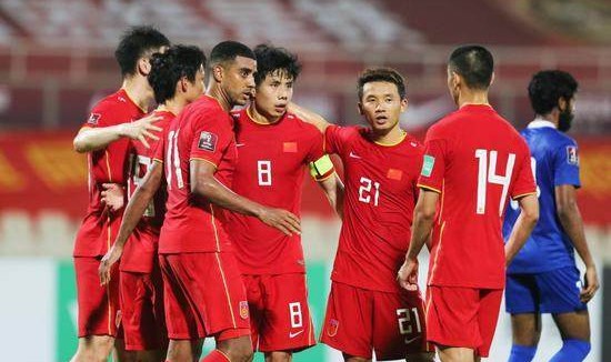 新华社撰文赞国足40强赛表现：团结是铁，事在人为